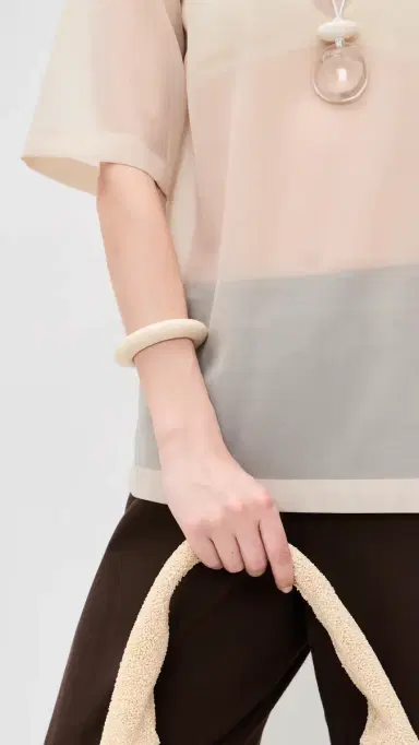 Lizzie Fortunato Ridge Cuff In Alabaster White | Thumbnail 3