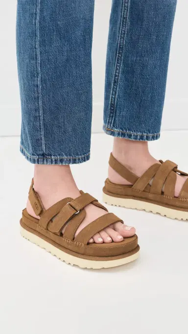 UGG Goldenstar Gleam Sandals Chestnut 7 | Thumbnail 3