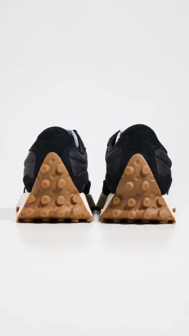 New Balance 327 Sneakers Black White 8 | Thumbnail 4 New Balance 327 Sneakers Black White 8 | Thumbnail 4
