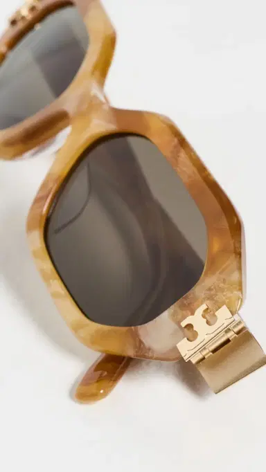 Tory Burch Eleanor Geometric Sunglasses Milky Pearl Amber One Size | Thumbnail 5