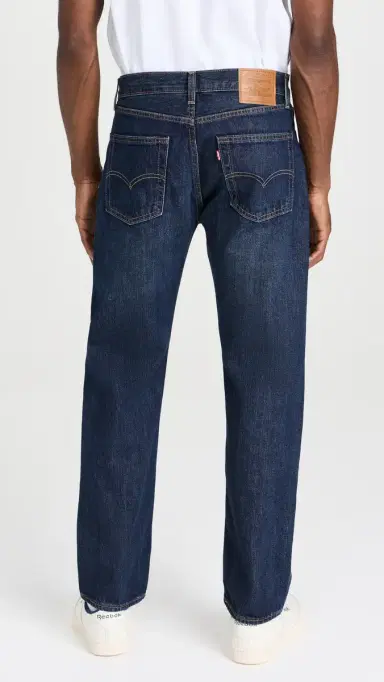 Levi's 555 Relaxed Straight Jeans Up The Score 30 | Thumbnail 3
