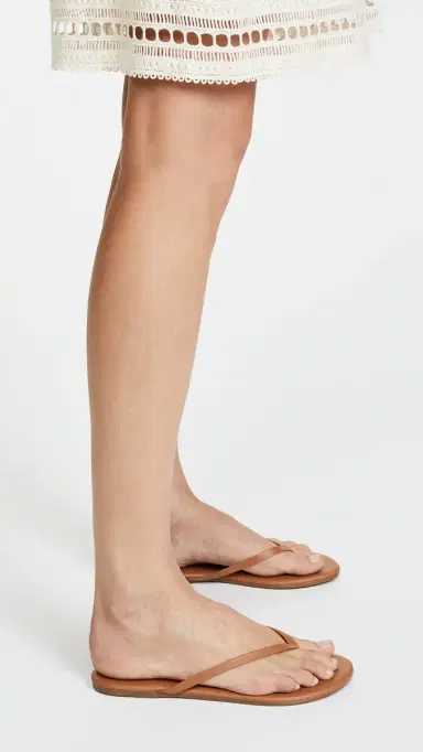 TKEES Foundations Matte Flip Flops Au Naturale 9 | Thumbnail 3
