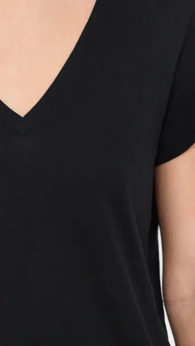 Vince Essential V Neck Tee Black | Thumbnail 6