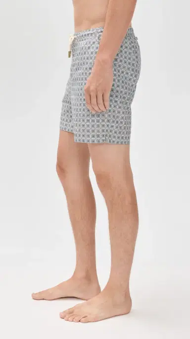 Orlebar Brown Bulldog Drawcord Solstice Shorts Latte | Thumbnail 4