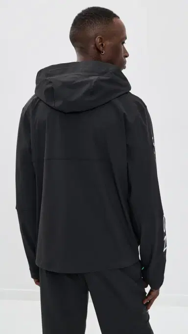 Malbon Performance Full Zip Shell Jacket Black | Thumbnail 4