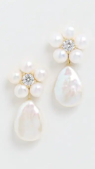 SHASHI Daisy Pearl Drop Earrings Pearl One Size | Thumbnail 2