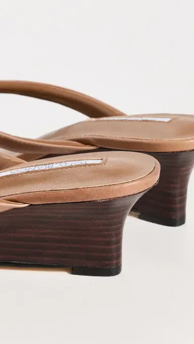 Tony Bianco Edgy Thong Wedge Sandals Tan Vintage | Thumbnail 4