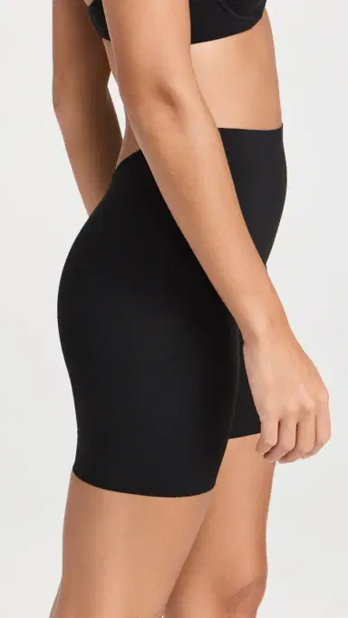 Wacoal Shape Revelation Low Plunge Shaper | Thumbnail 4