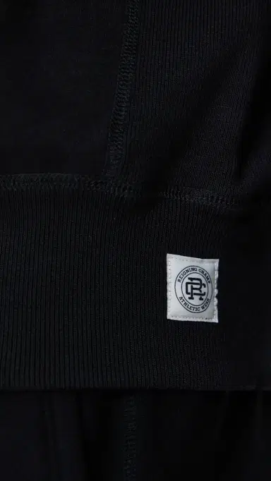 REIGNING CHAMP Mid-Weight Terry Relaxed Crew Neck Black | Thumbnail 6
