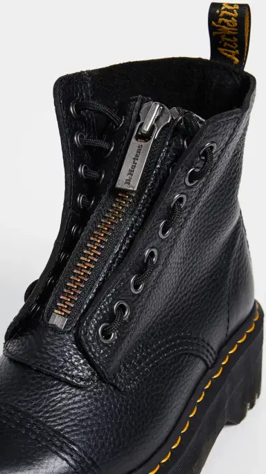 Dr. Martens Sinclair Eye Boots Black | Thumbnail 6