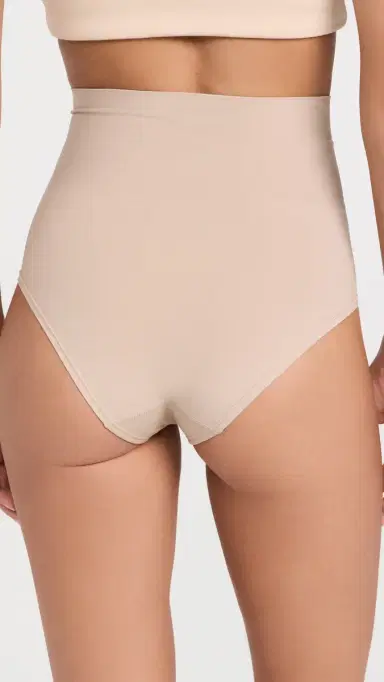 Hanky Panky Body Boy Shorts Chai S | Thumbnail 3
