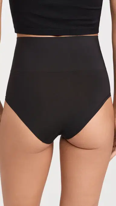 Hanky Panky Body Boy Shorts Black | Thumbnail 3