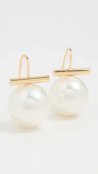 Shashi Pearl Giselle Studs Pearl/Diamond | Thumbnail 2