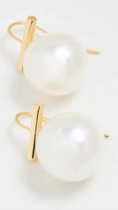 Shashi Pearl Giselle Studs Pearl/Diamond | Thumbnail 4