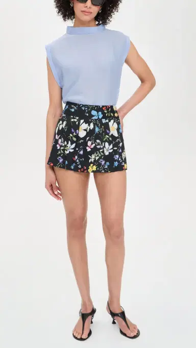 ALICE + OLIVIA Noah Pleated Mini Skort Twisting Vines Black | Thumbnail 5 ALICE + OLIVIA Noah Pleated Mini Skort Twisting Vines Black | Thumbnail 5