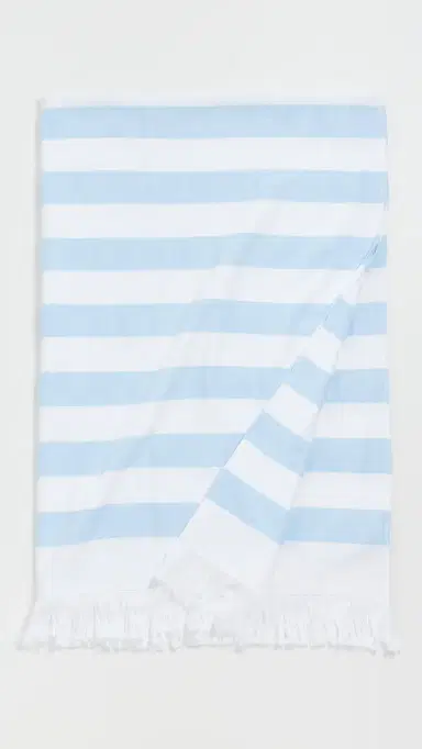 Weezie Packable Beach Towel | Thumbnail 2