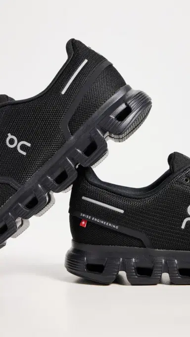 ON Cloud 6 Sneakers Black/Black 7 | Thumbnail 5