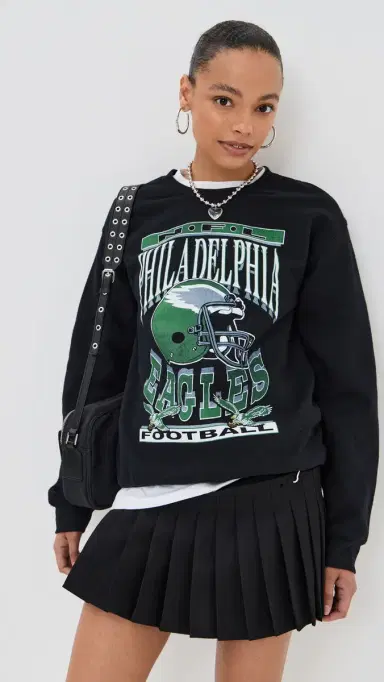 Junk Food Eagles Helmut Crew Sweatshirt Black | Thumbnail 2