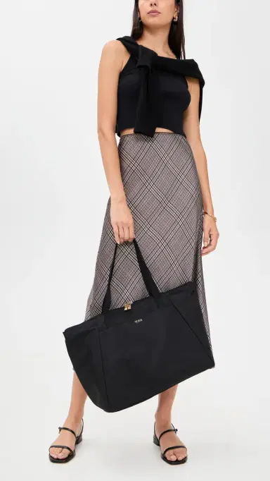 TUMI Just In Case Medium Tote Black/Gold | Thumbnail 3 TUMI Just In Case Medium Tote Black/Gold | Thumbnail 3
