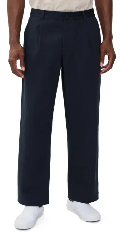 UNIVERSAL WORKS Duke Pleated Trousers Navy 36 | Thumbnail 1