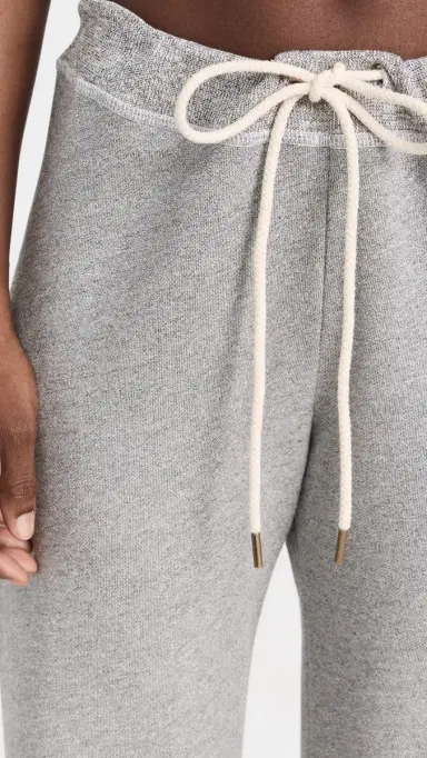 The Great. THE GREAT. The Wide Leg Cropped Sweatpants Varsity Grey 3 | Thumbnail 6