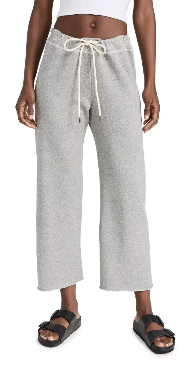 THE GREAT. The Wide Leg Cropped Sweatpants Varsity Grey