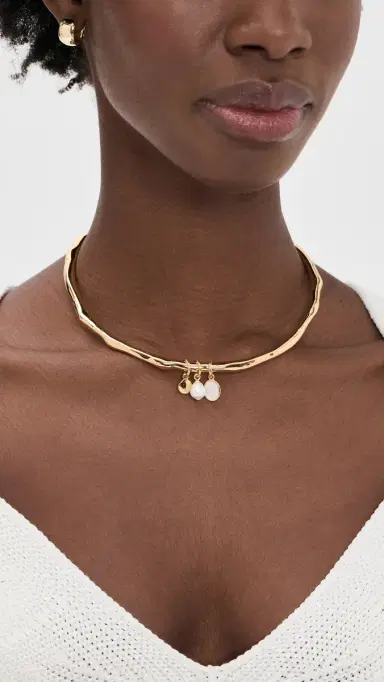 Madewell Mother-of-Pearl Wire Choker Necklace Antique Gold One Size | Thumbnail 3