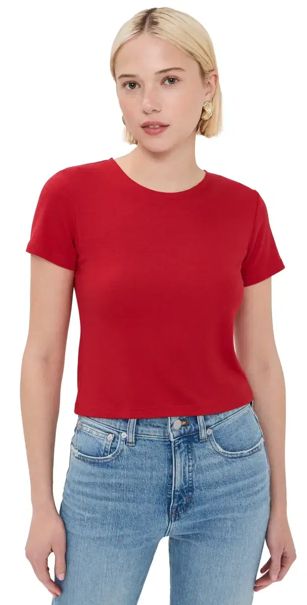 LE BOP Eloise olid Crop Tee Crimson