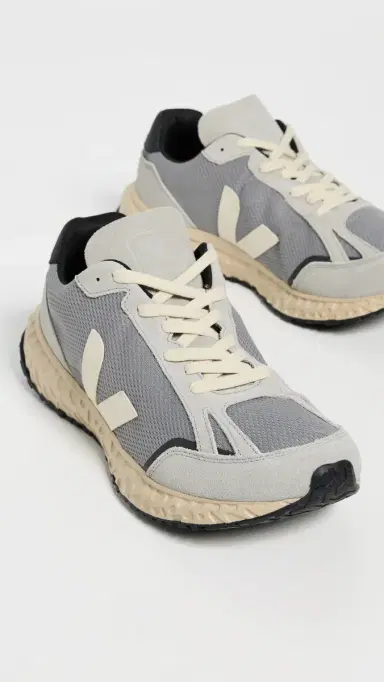 Veja Condor Royale Sneakers | Thumbnail 4 Veja Condor Royale Sneakers | Thumbnail 4