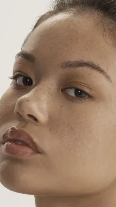 Rose Inc Softlight Skin-Smoothing Liquid Foundation 15N Medium Neutral 30ml | Thumbnail 4
