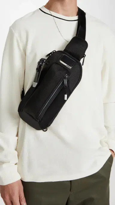 TUMI Esports Pro Sling Bag | Thumbnail 3 TUMI Esports Pro Sling Bag | Thumbnail 3