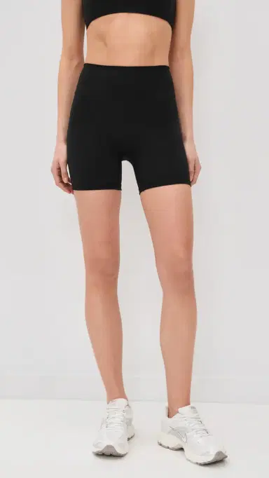 FORM Core Shorts Black | Thumbnail 2 FORM Core Shorts Black | Thumbnail 2