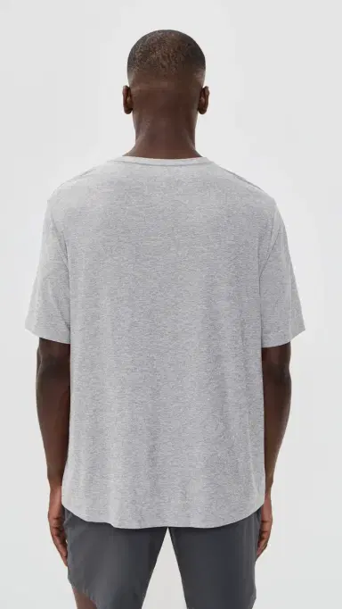 Beyond Yoga Featherweight Always Beyond Crew Tee 2.0 Silver Mist L | Thumbnail 3 Beyond Yoga Featherweight Always Beyond Crew Tee 2.0 Silver Mist L | Thumbnail 3