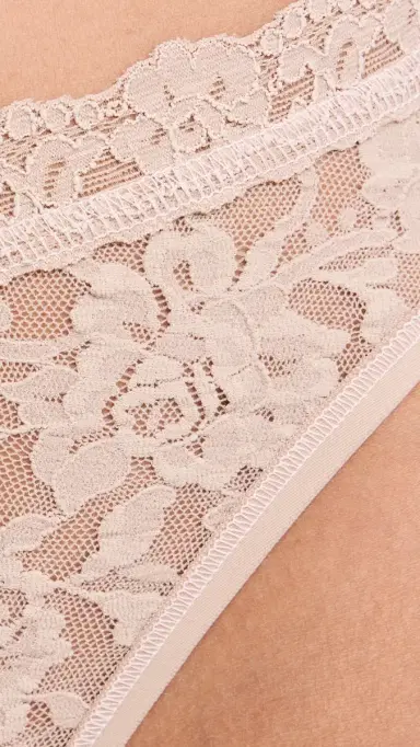Hanky Panky Signature ace High Cut Thong Chai | Thumbnail 4