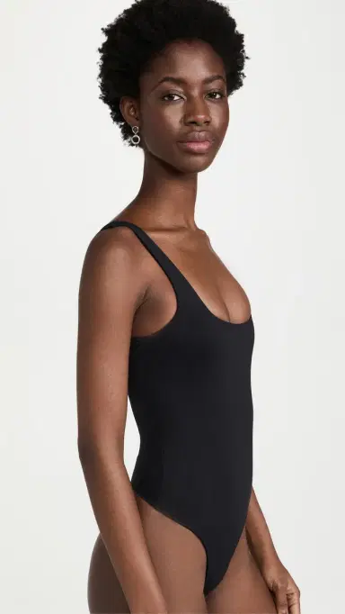 GOOD AMERICAN Sculpting Modern Tank Thong Bodysuit Black001 | Thumbnail 4