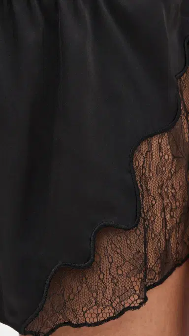 Lioness Paradise ini Shorts Noir | Thumbnail 6 Lioness Paradise ini Shorts Noir | Thumbnail 6