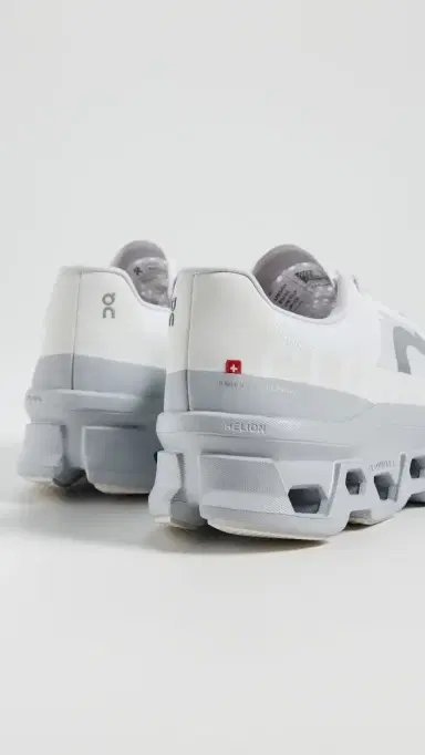 On Cloudmonster Sneakers White Glacier | Thumbnail 3