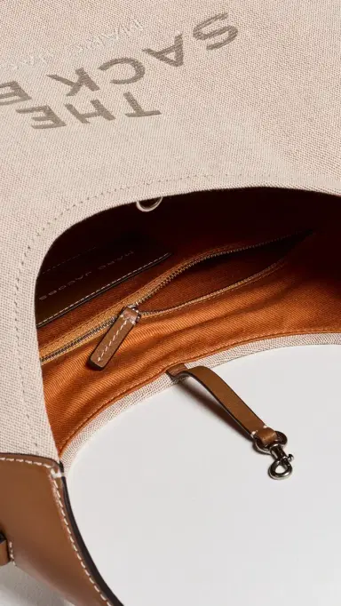 Marc Jacobs The Belted Sack Shoulder Bag Beige/Argan Oil One Size | Thumbnail 6
