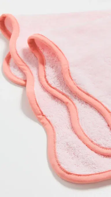 Weezie Scallop Hand Towels 2 Pack Light Pink One Size | Thumbnail 4 Weezie Scallop Hand Towels 2 Pack Light Pink One Size | Thumbnail 4