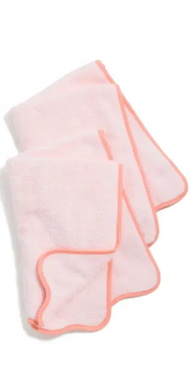 Weezie Scallop Hand Towels 2 Pack Light Pink One Size | Thumbnail 1 Weezie Scallop Hand Towels 2 Pack Light Pink One Size | Thumbnail 1