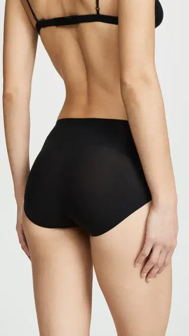 SPANX smooth Undie-tectable Brief Very Black | Thumbnail 3 SPANX smooth Undie-tectable Brief Very Black | Thumbnail 3