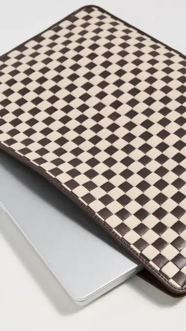 Bembien Checkered Lia Laptop Case 15" Brown/Cream Check One Size | Thumbnail 4