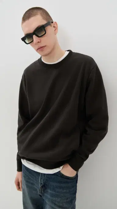 Rhythm Classic Fleece Crew Sweatshirt Vintage Black | Thumbnail 2