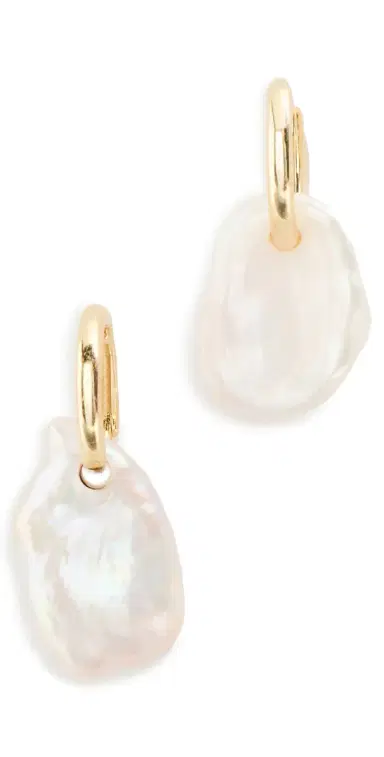 SHASHI Giselle Huggies Pearl/Gold One Size | Thumbnail 1