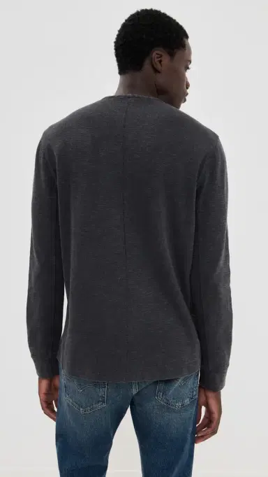 RAILS Soto Henley Washed Black | Thumbnail 3 RAILS Soto Henley Washed Black | Thumbnail 3