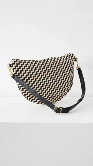 Clare V. Clare V. Grande Fanny Black & Cream Woven Zig-Zag One Size | Thumbnail 4 Clare V. Clare V. Grande Fanny Black & Cream Woven Zig-Zag One Size | Thumbnail 4