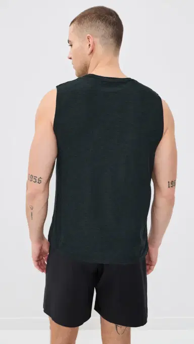 Beyond Yoga Featherweight Freeflo Muscle Tank 2.0 Darkest Night S | Thumbnail 3