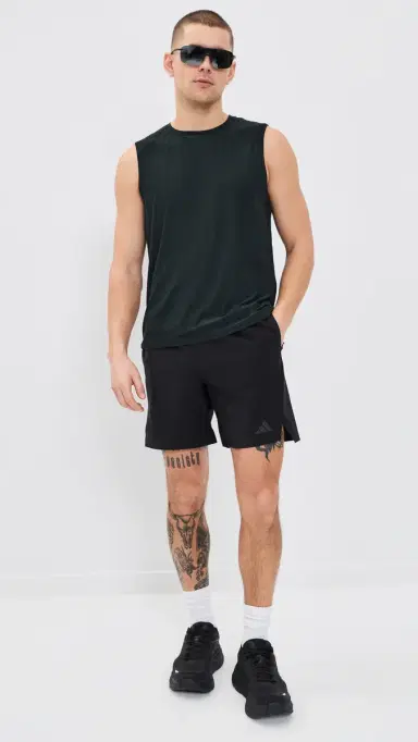 Beyond Yoga Featherweight Freeflo Muscle Tank 2.0 Darkest Night S | Thumbnail 5