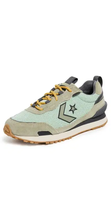 Converse Omega Hike Trainers Light Field Surplus | Thumbnail 1