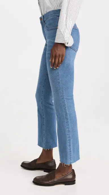 Madewell Mid Rise Kick Out Jeans Cherryville Wash | Thumbnail 4 Madewell Mid Rise Kick Out Jeans Cherryville Wash | Thumbnail 4